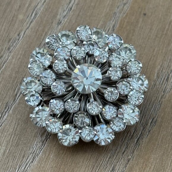 Vintage Rhinestone Clear Dome Tiered Brooch Pin Silver-Tone Round Crystal - Picture 1 of 11